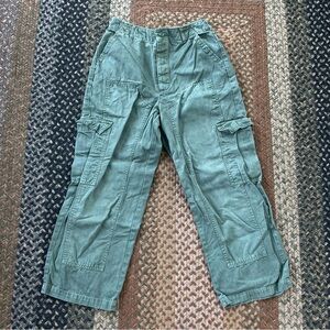 Universal Thread Green Cargo Pants size 2